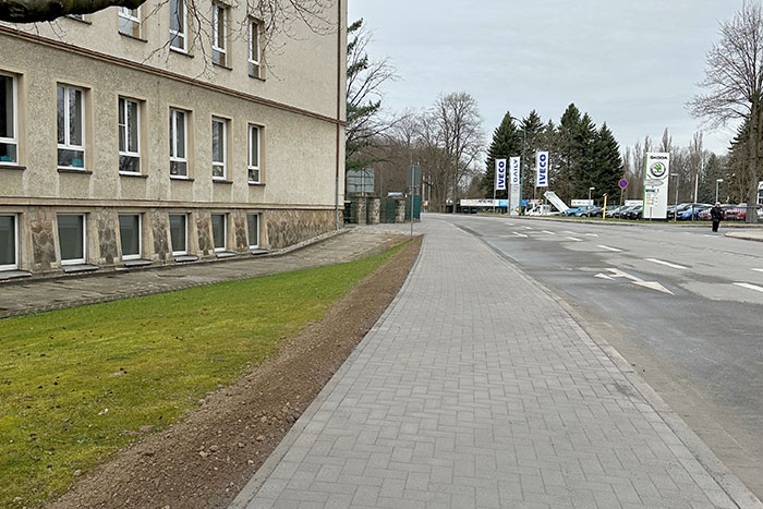 Gehweg am 22.03.2024 Gehweg am 22.03.2024