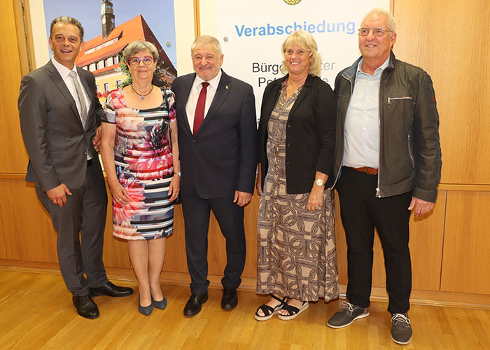 Bürgermeister Georg Schellinger, Peter Mühle und Frau sowie Herr und Frau Assfalg  Bürgermeister Georg Schellinger, Peter Mühle und Frau sowie Herr und Frau Assfalg