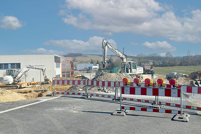 Bauarbeiten an der Einbindung zum Gewerbegebiet  Bauarbeiten an der Einbindung zum Gewerbegebiet
