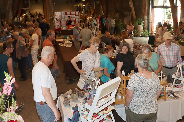 Hobbykünstler zum Wald- und Jagdtag Hobbykünstler zum Wald- und Jagdtag