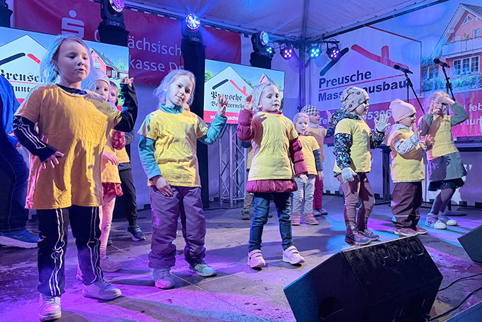 Kindertanzgruppe Kindertanzgruppe